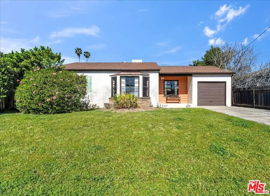 13621 Addison Street, Sherman Oaks, CA 91423 - #2