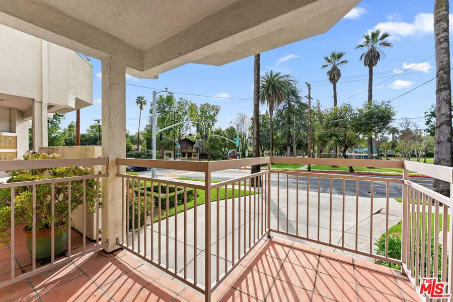 265 W California Boulevard #1, Pasadena, CA 91105 - #3