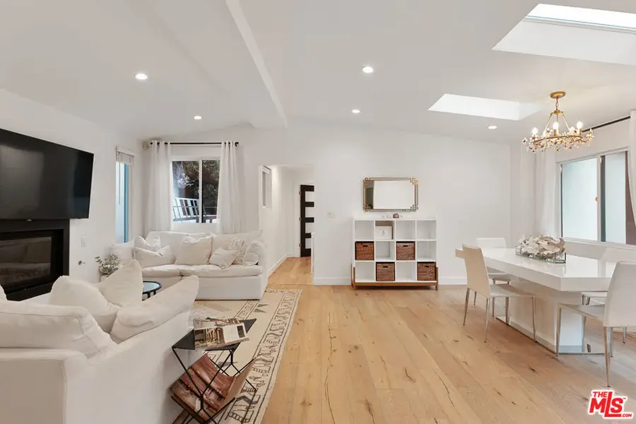 2228 Laurel Canyon Boulevard, Los Angeles, CA 90046 - #3