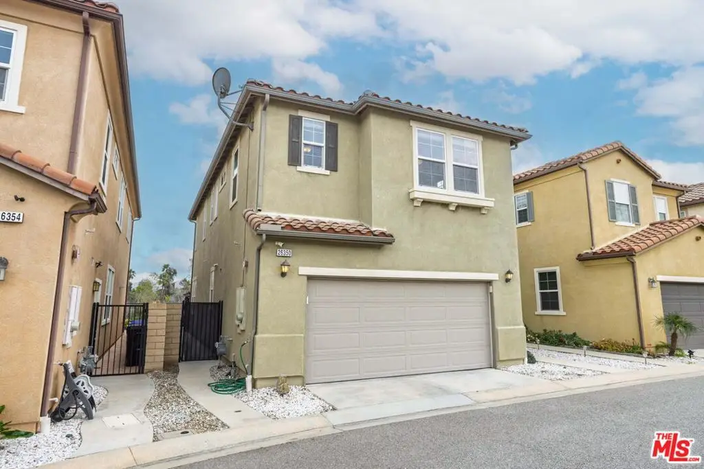 26350 Piazza Di Sarro, Newhall, CA 91321 - #1