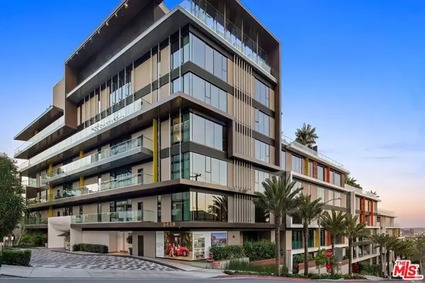 8420 W Sunset Boulevard #307, West Hollywood, CA 90069