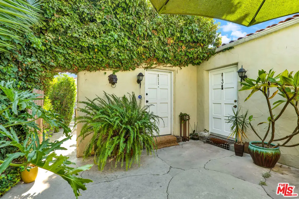 811 N Citrus Avenue, Los Angeles, CA 90038 - #1