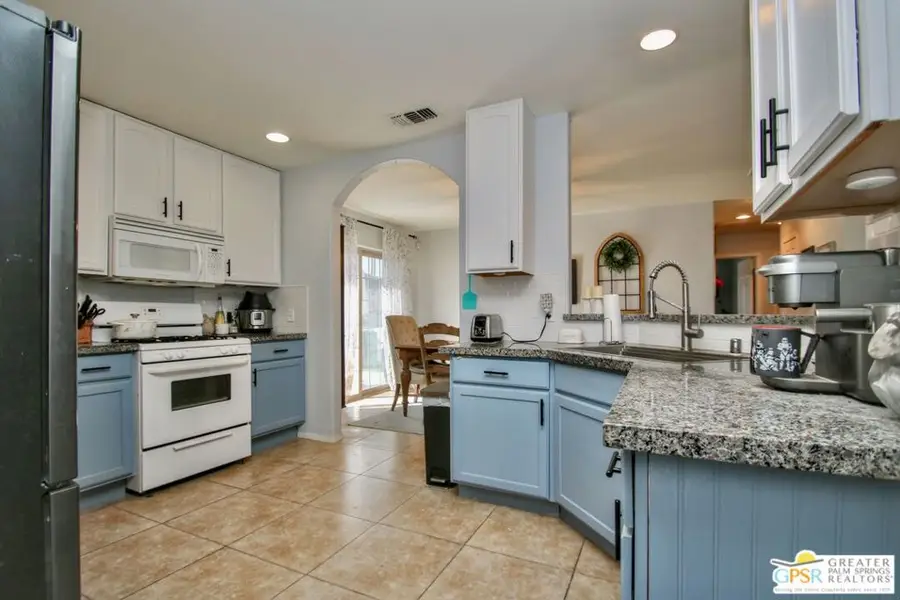 5666 Mariposa Avenue, Twentynine Palms, CA 92277 - #3