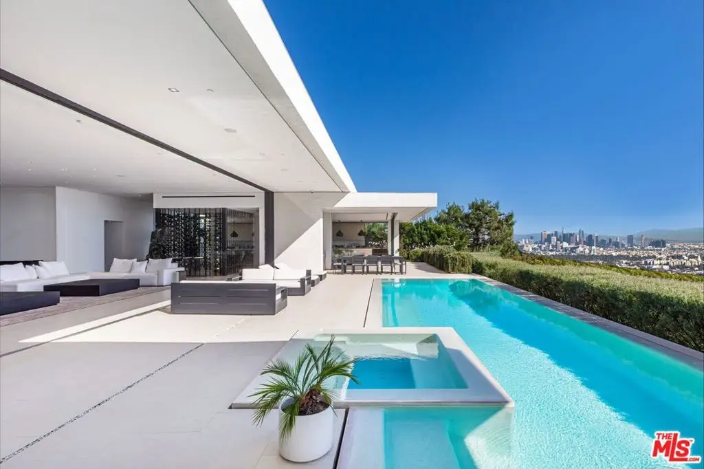 1535 Carla, Beverly Hills, CA 90210 - #1