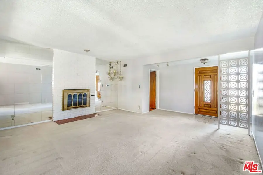 2508 W 112th Street, Inglewood, CA 90303 - #3