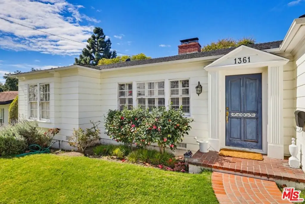 1361 Virginia Avenue, Glendale, CA 91202 - #1