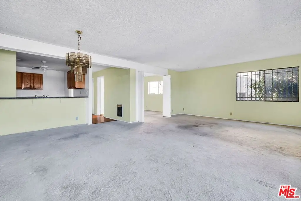 919 N Inglewood Avenue #17, Inglewood, CA 90302 - #1
