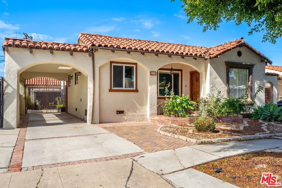 2101 Thurman Avenue, Los Angeles, CA 90016 - #3