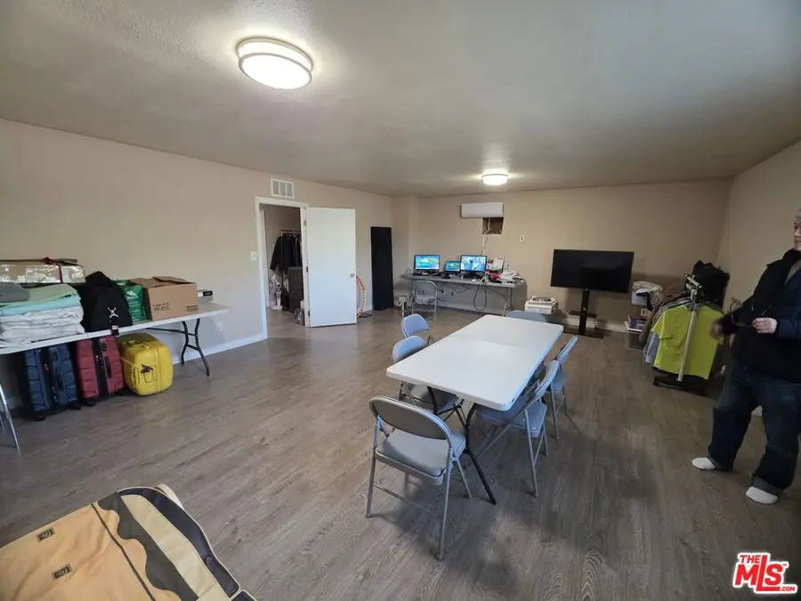 27003 Waalew Road, Apple Valley, CA 92307 - #3