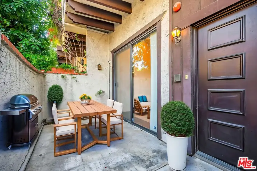 17824 Killion Street #G, Encino, CA 91316 - #2