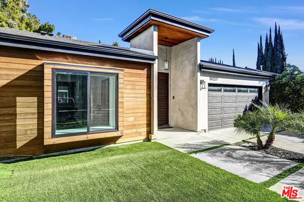 15227 Hartsook Street, Sherman Oaks, CA 91403 - #1