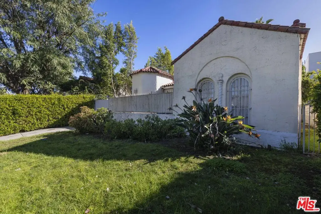 424 N Edinburgh Avenue, Los Angeles, CA 90048 - #1