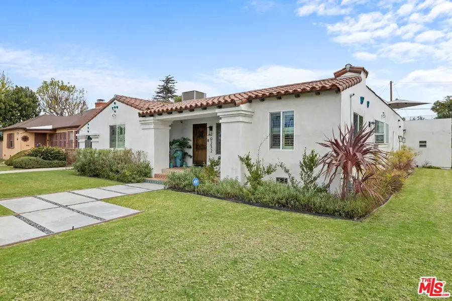 9232 S 8th Avenue, Inglewood, CA 90305 - #3