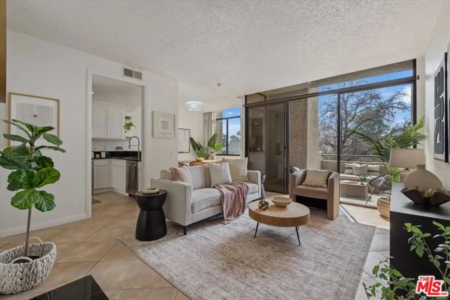 484 E California Boulevard #36, Pasadena, CA 91106 - #2