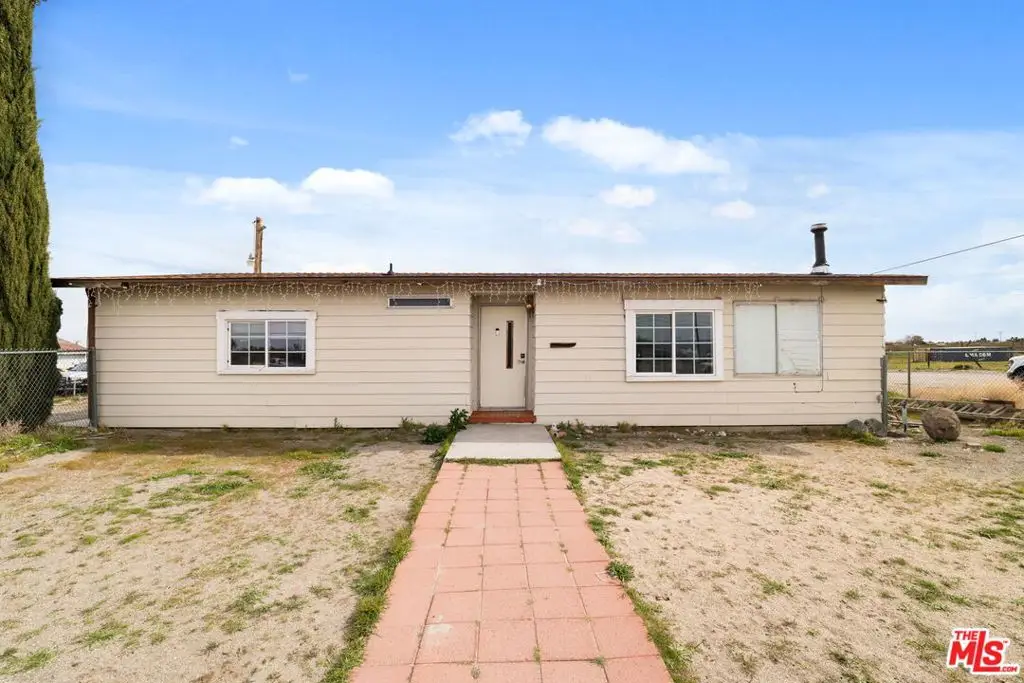 4120 La Mesa Road, Phelan, CA 92371 - #1