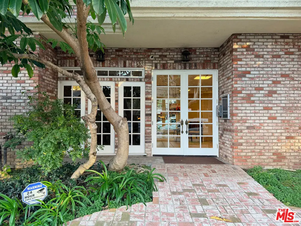 14538 Benefit Street #204, Sherman Oaks, CA 91403 - #1