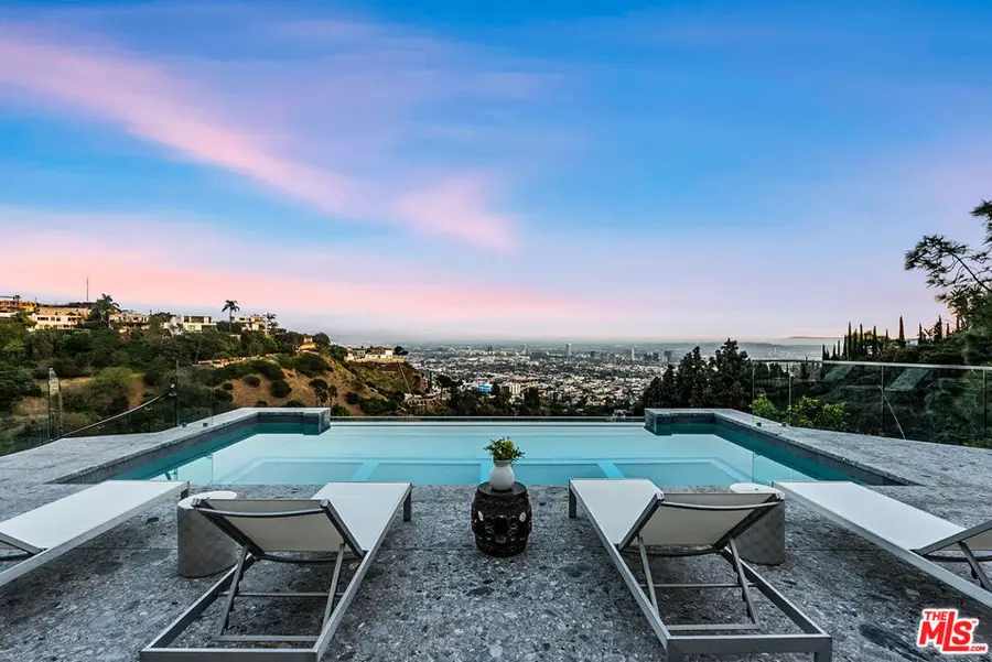 8854 Thrasher Avenue, Los Angeles, CA 90069 - #2