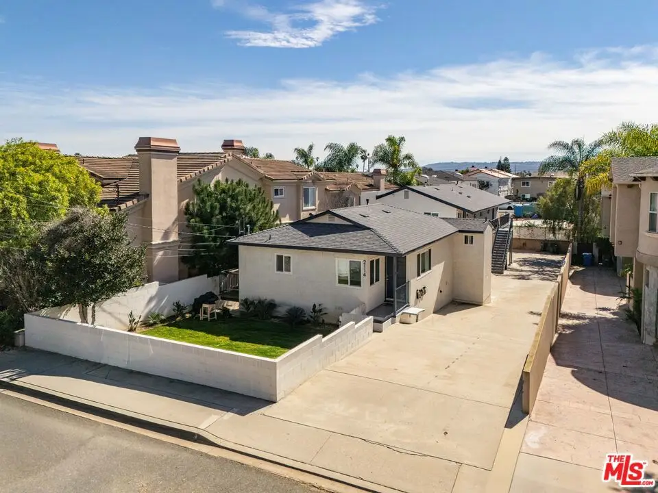 2114 Clark Lane, Redondo Beach, CA 90278 - #1