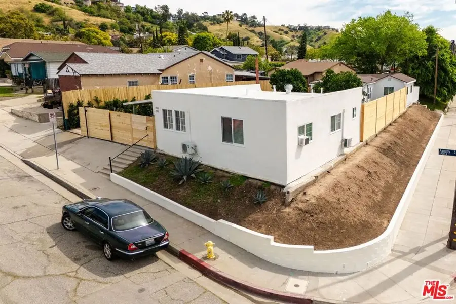 2900 Asbury Street, Los Angeles, CA 90065 - #2