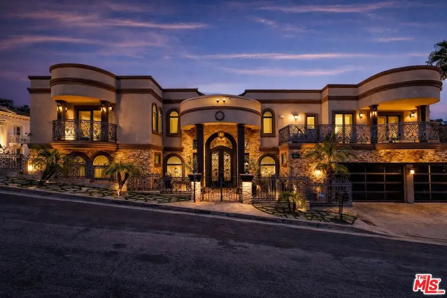 11131 Mountcastle Drive, Studio City, CA 91604 - #3