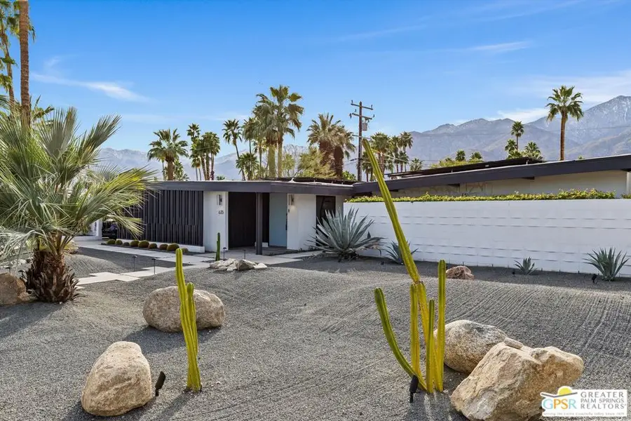 635 S Bedford Drive, Palm Springs, CA 92264 - #2