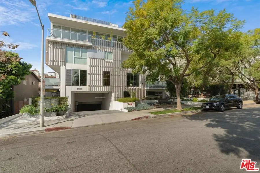 1345 Havenhurst Drive #4, West Hollywood, CA 90046 - #2