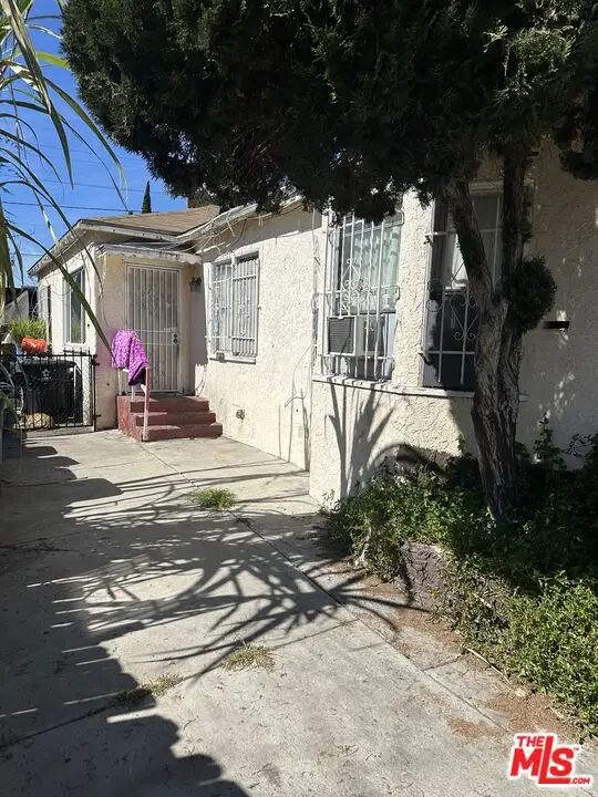 8611 Elm Street, Los Angeles, CA 90002 - #1