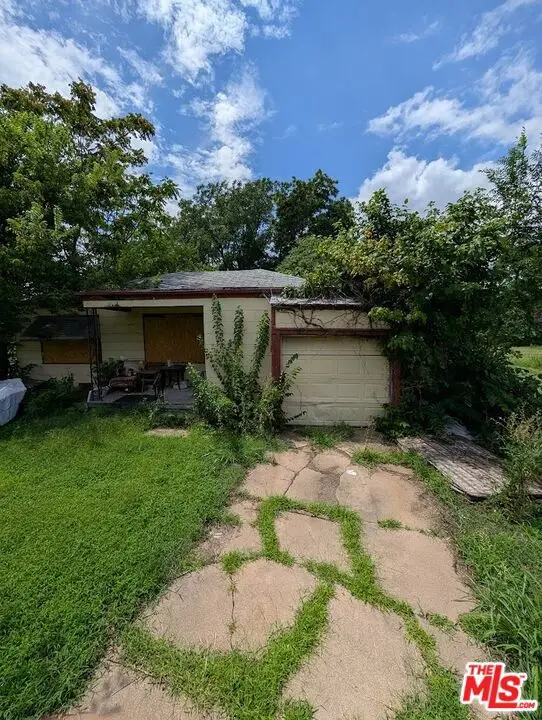 1231 Mathewson Ave, Wichita,  67214