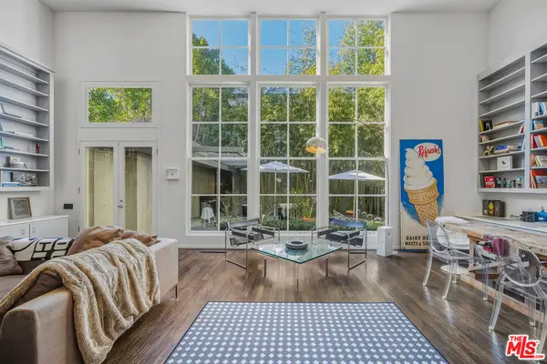 12315 Gorham Avenue, Los Angeles, CA 90049