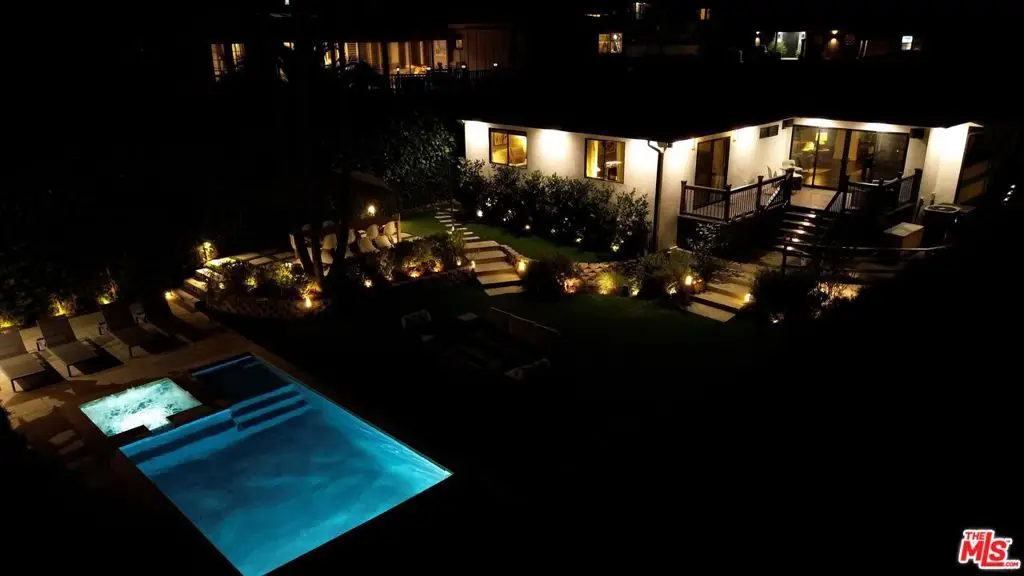 3840 Carmona Avenue, Los Angeles, CA 90008 - #1