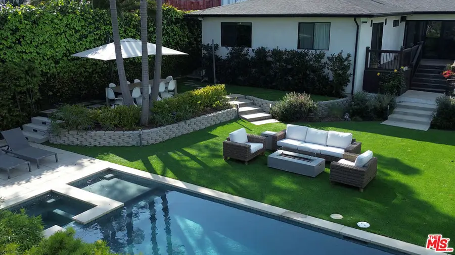3840 Carmona Avenue, Los Angeles, CA 90008 - #3