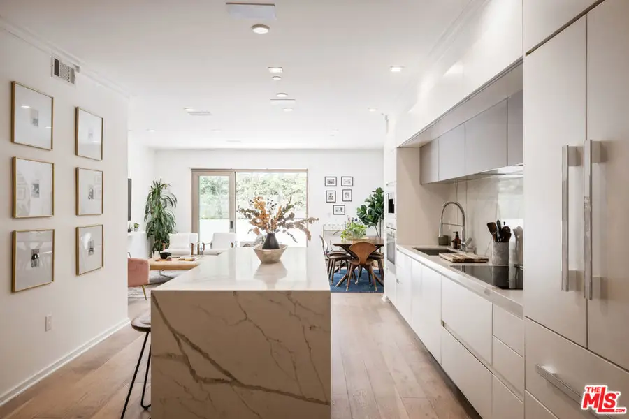 132 N Swall Drive #101, Los Angeles, CA 90048 - #2