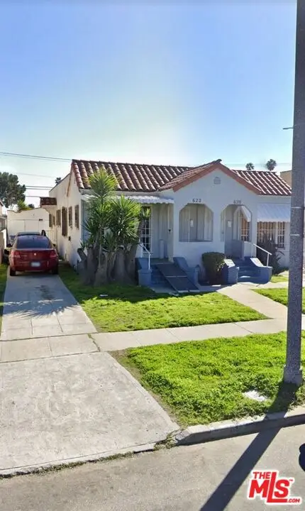 620 E 84th Street, Los Angeles, CA 90001 - #2