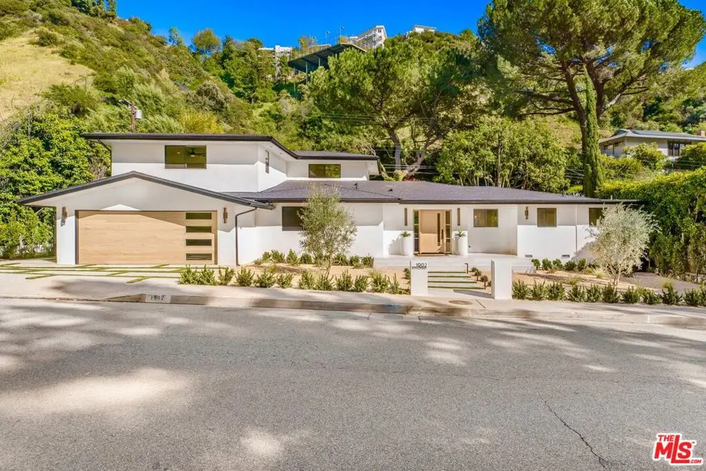 1902 Roscomare Road, Los Angeles, CA 90077 - #1