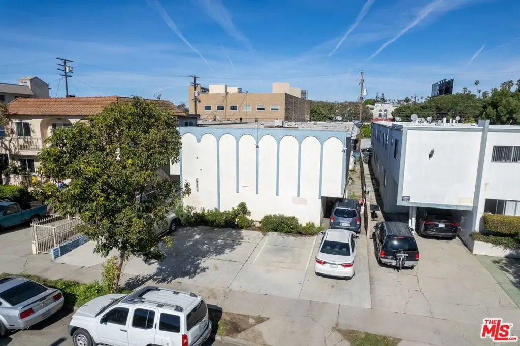 12231 Pacific Avenue, Los Angeles, CA 90066 - #1
