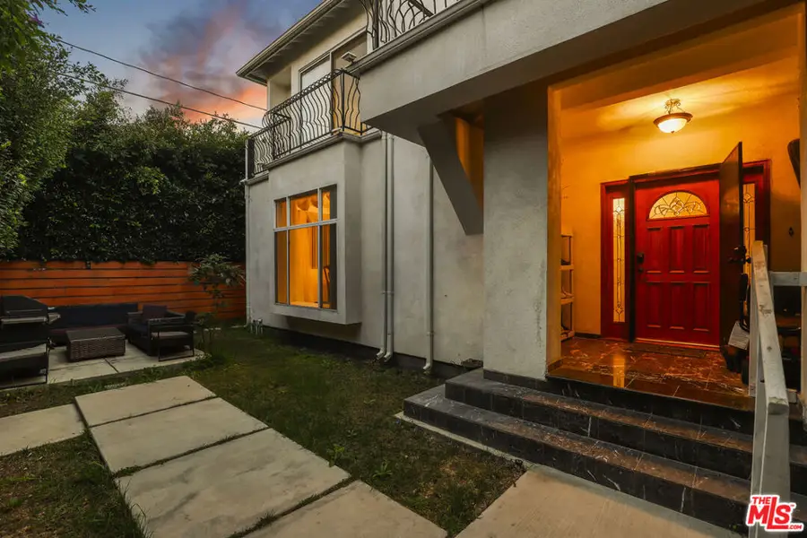 3943 Wade Street, Los Angeles, CA 90066 - #3