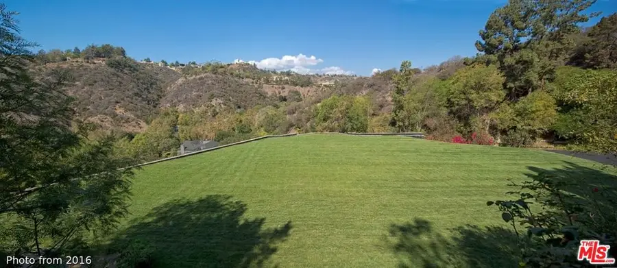 10550 Dolcedo Way, Los Angeles, CA 90077 - #2