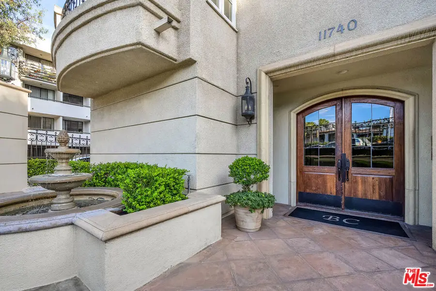 11740 W Sunset Boulevard #22, Los Angeles, CA 90049 - #2