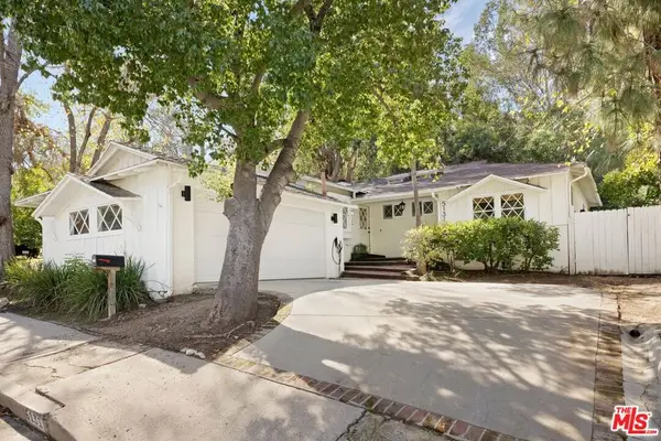 5131 Tendilla Avenue, Woodland Hills, CA 91364