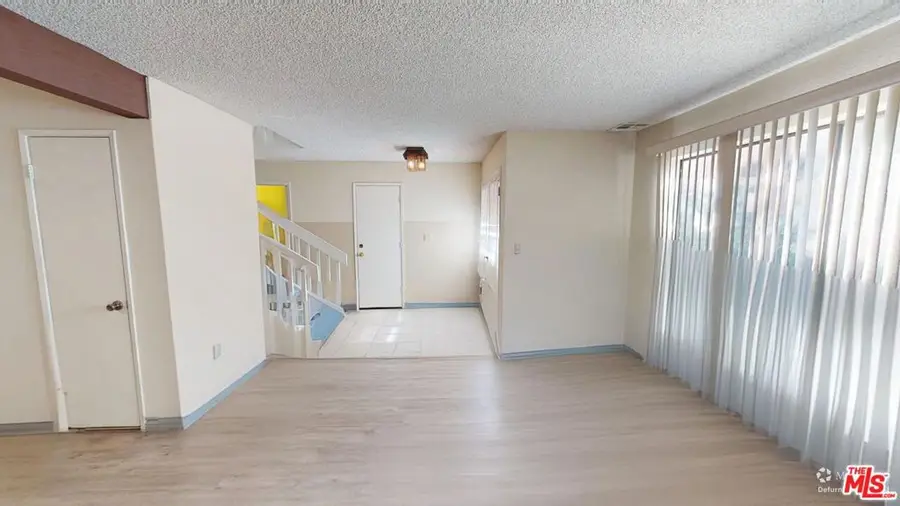 21 Northwoods Lane, La Crescenta, CA 91214 - #3