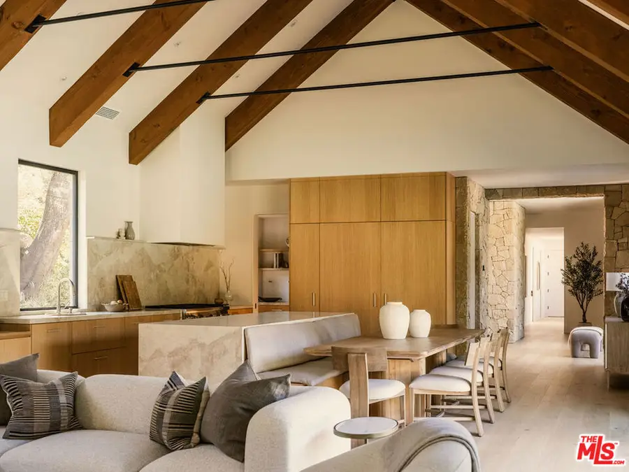 915 Camino Medio, Santa Barbara, CA 93110 - #2