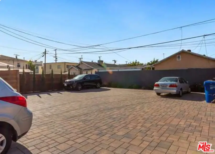 1317 N Kenmore Avenue, Los Angeles, CA 90027 - #3