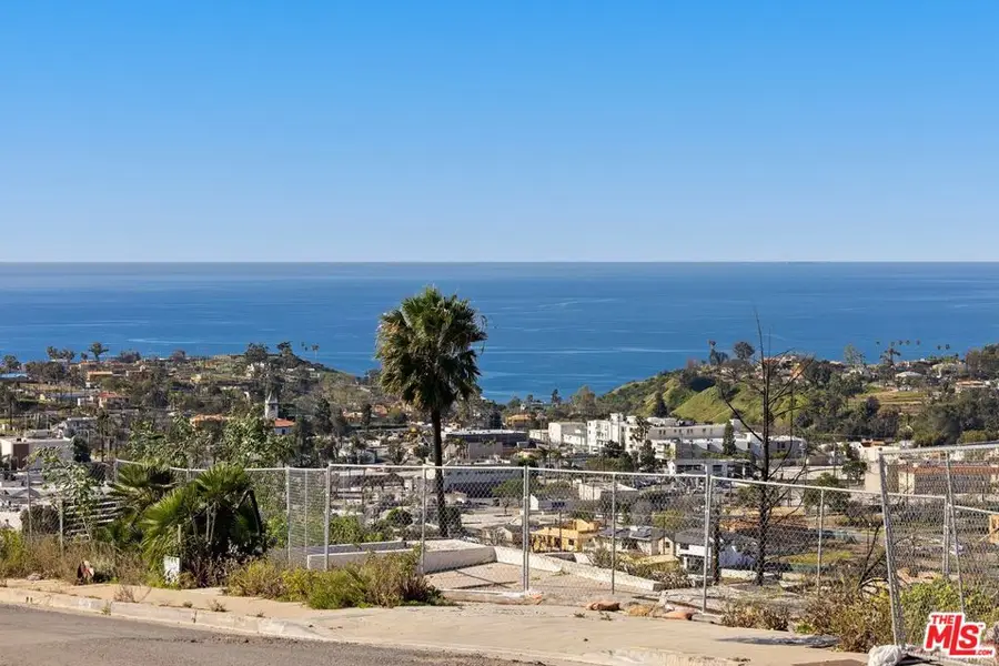 1355 Berea Place, Pacific Palisades, CA 90272 - #3