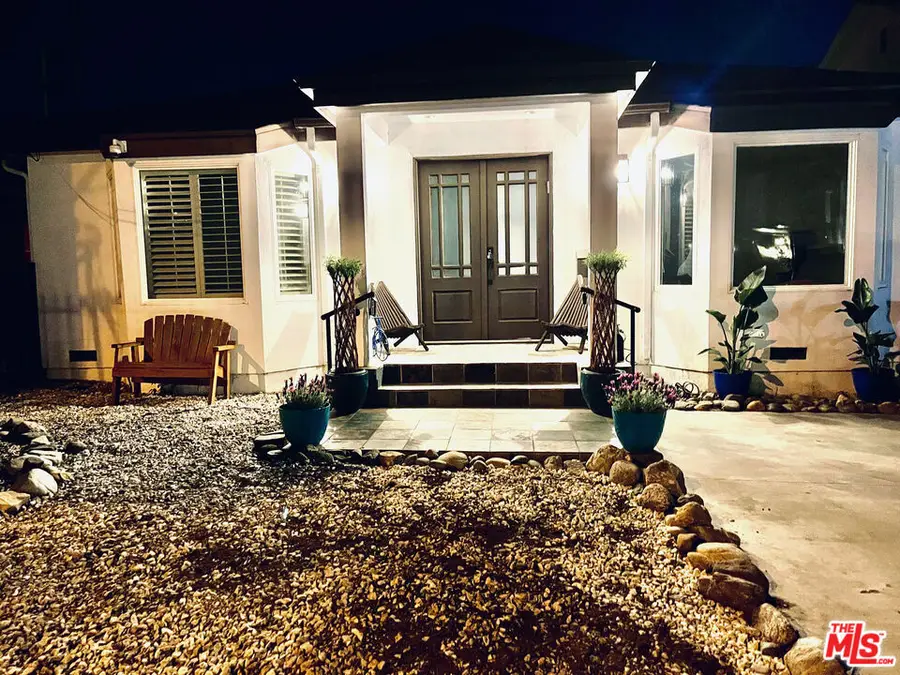 15147 Otsego Street, Sherman Oaks, CA 91403 - #3