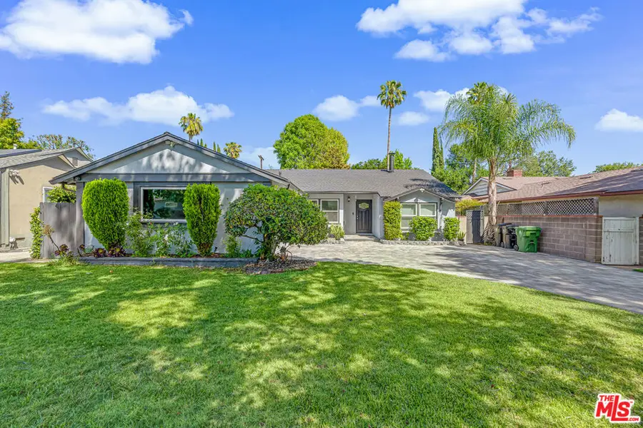 6626 Burnet Avenue, Van Nuys, CA 91405 - #3
