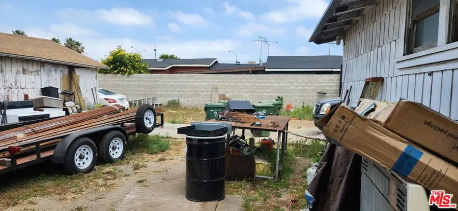 11319 Larch Avenue, Inglewood, CA 90304 - #2
