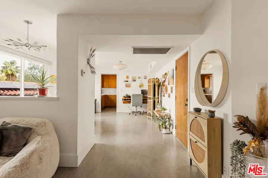 2260 N Cahuenga Boulevard #405, Los Angeles, CA 90068 - #3