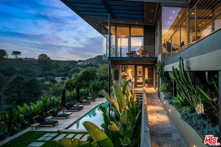 1659 Waynecrest Drive, Beverly Hills, CA 90210 - #3