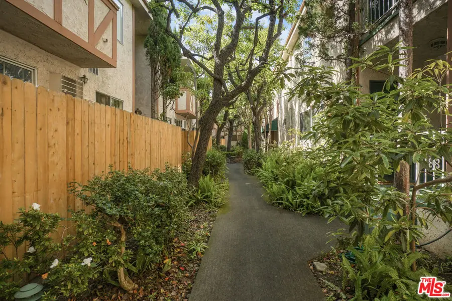 12030 Rochester Avenue #210, Los Angeles, CA 90025 - #3