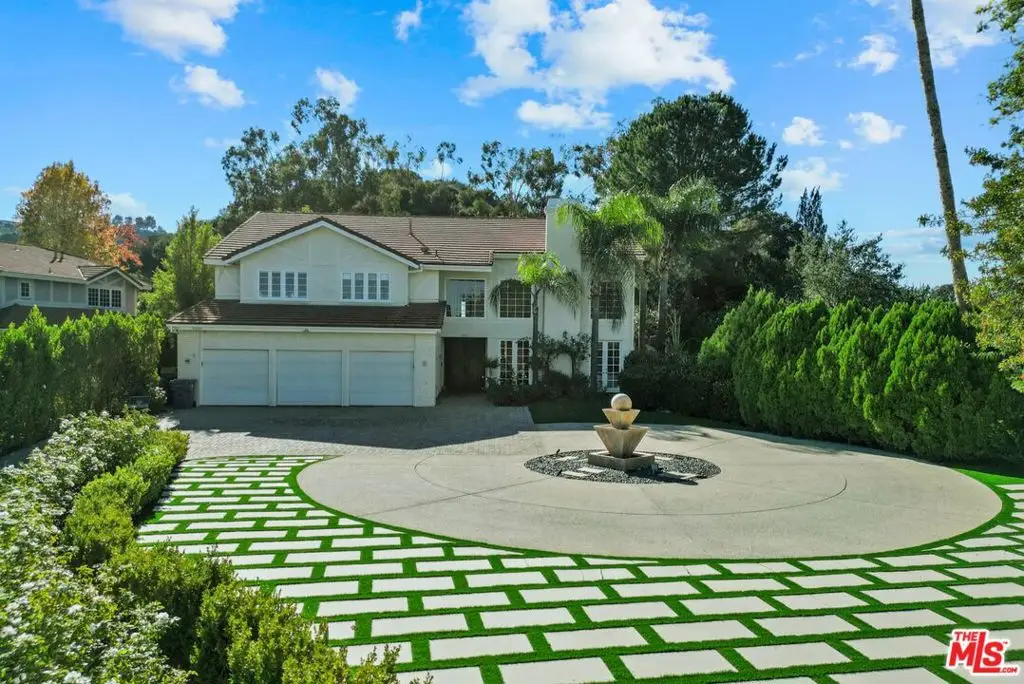 22241 Alizondo Drive, Woodland Hills, CA 91364 - #1